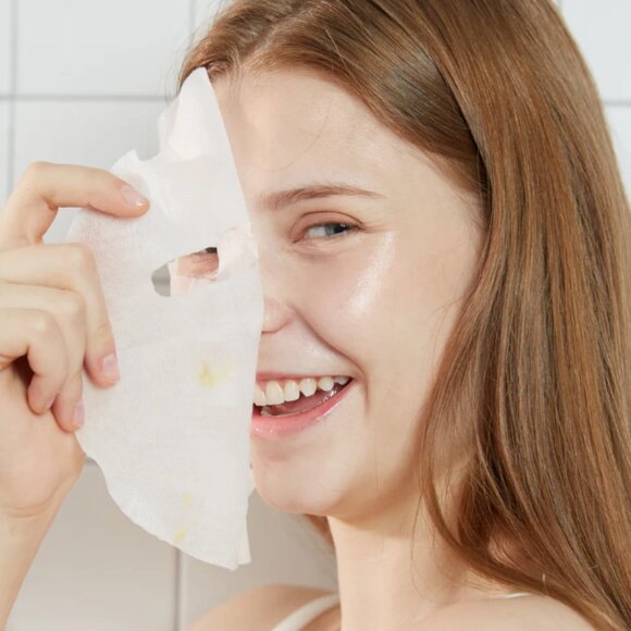 Aprilskin SET SkincareCarrotene Clarifying Serum, Foam Cleanser & Calendula Mask - Picture 11 of 12